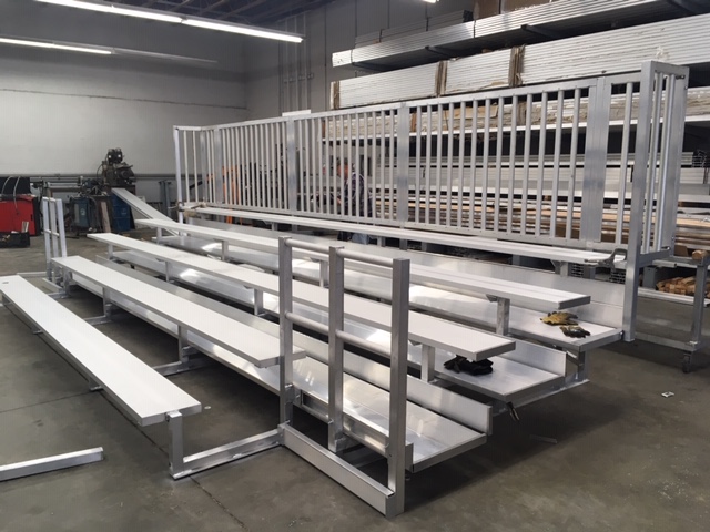 ALUMINUM 5 ROW LOW RISE BLEACHER VERTICAL RAIL ADA