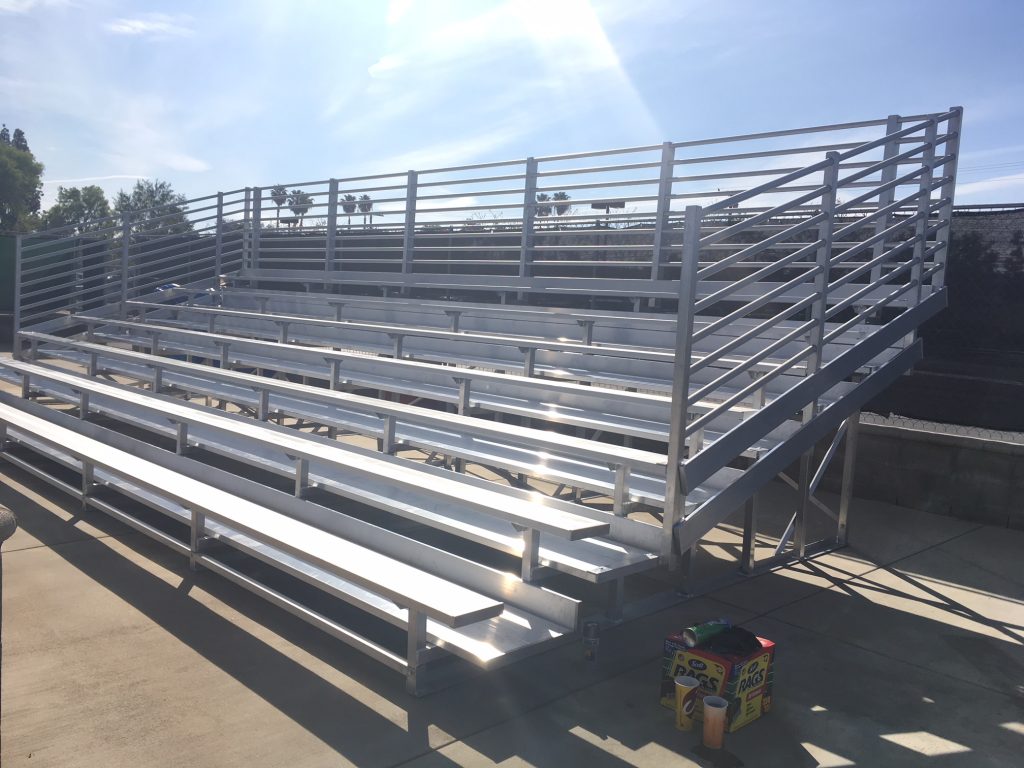 ALUMINUM 7 ROW BLEACHER STANDARD HORIZONTAL GUARD RAIL